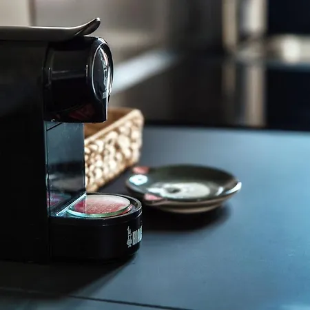 Joivy Stylish Flat, 5-minute Metro Trip To Centre 米兰