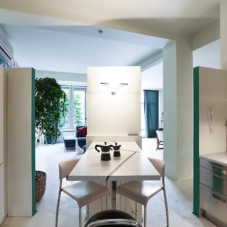 Prestige Boutique Homes - Garden & Pool *