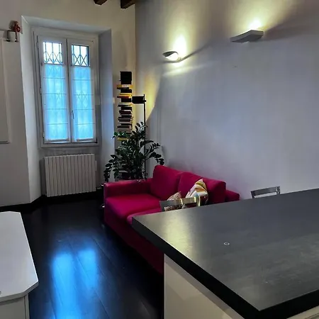 Sandra Flexyrent Wifi Charming Apt In Ticinese * Milan