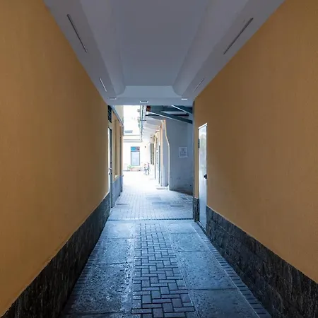 Apartment Bilocale Zona Arena Mailand