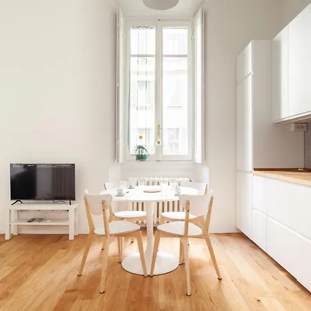 Apartment Splendido Vicino All'arco Della Pace - A.c. - Melzi D'eril Milan