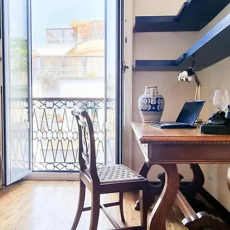 Joivy Vintage And Gorgeous 2-bed Flat Near Sforzesco Castle *