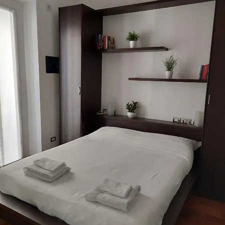 Perfect Place In Porta Venezia 아파트 *