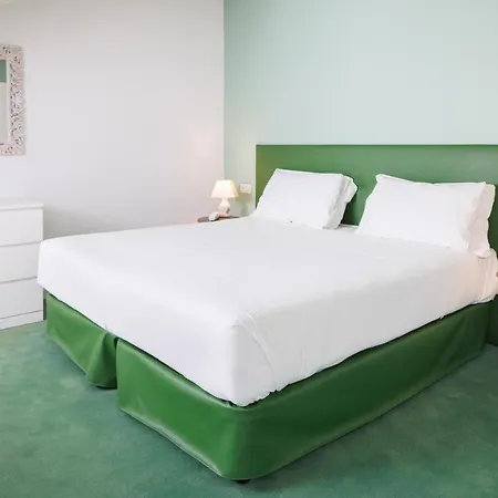 Antica Leonardo Hotel 3*