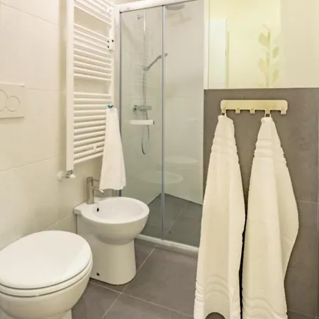 La Casa Colorata - Flats In - Bocconi *