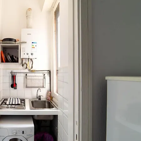 达塞纳假日及商务会所公寓