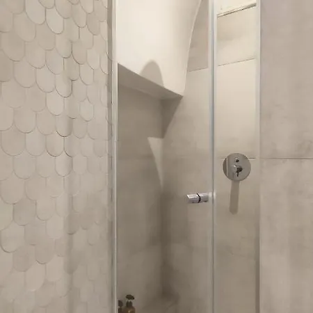 Navigli - Via Vigevano