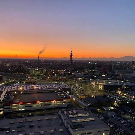 Sweet In Smart District Apartment *