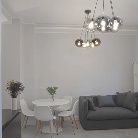 Apartment Bnbutler - Pergolesi, 6 - Accogliente E Moderno A Due Passi Da Tutto *