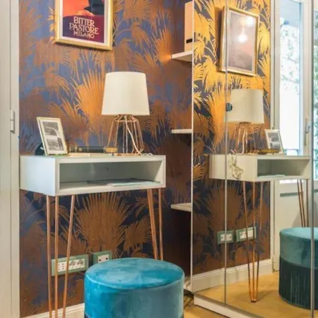 Fancy In Porta Romana By Easylife Apartment