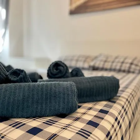 Apartament Housitalia *