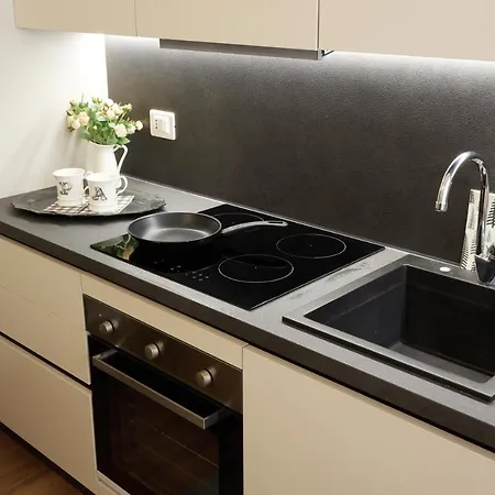 Apartamento G62 Confortevole Bilocale Zona Stazione Milán