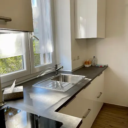 Apartament Housitalia *