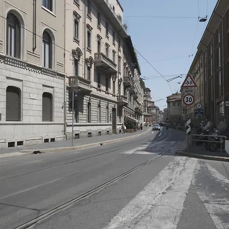 Oreaspiti - Not Only A In Magenta Quarter