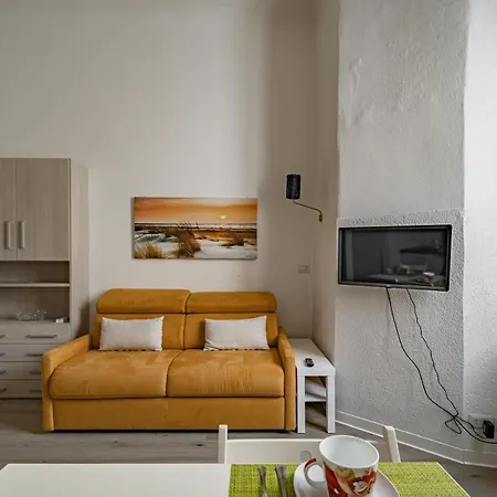 Milano, La Casetta Di Beatrice - By Host4u Apartment *