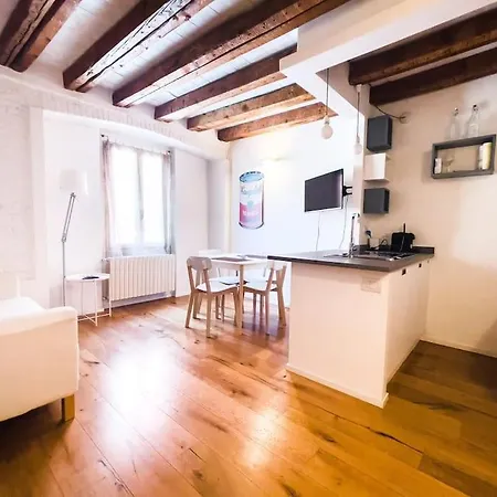 Apartamento Arco Della Pace - Sempione - Moderno Bilocale