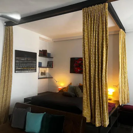 17 Apartamento Milão