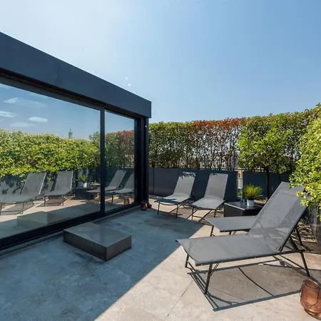 Easylife - Wonderful Penthouse With Terrace A Few Steps From The Duomo Apartment *