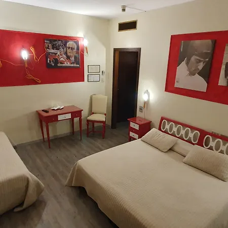 Admiral Hotel 4*