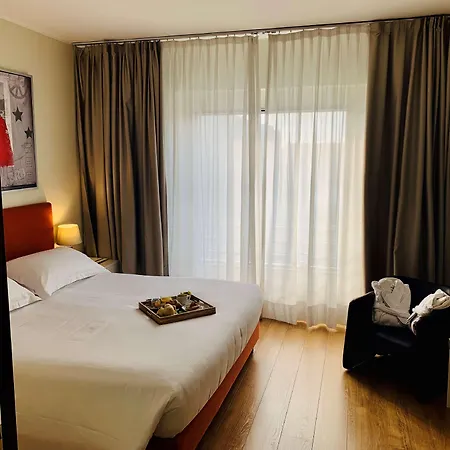 Blaise & Francis Hotel Milan