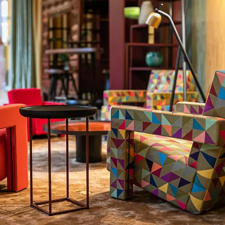 Enterprise Design & Boutique Hotel