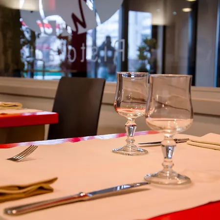 Ih Lorenteggio Milano