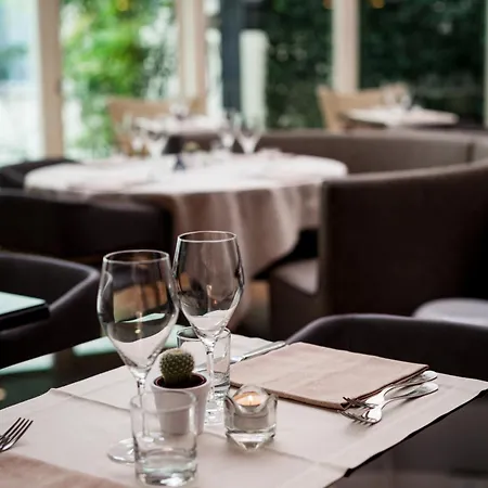 Otel Garibaldi Station By Ihg Milano