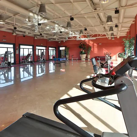 Aparthotel & Contessa Jolanda 4*