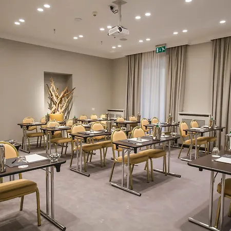 Cristoforo Colombo - Preferred & Hotel Milaan