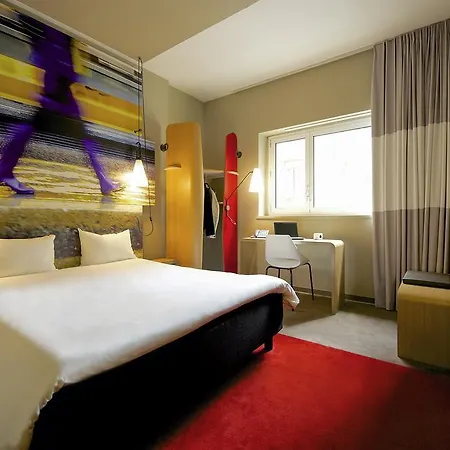 Ibis Centro 3* Milano