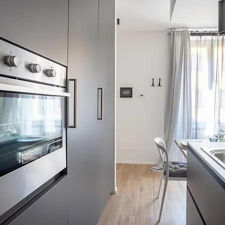 2 Centro Milano,duomo,navigli דירה מילאנו