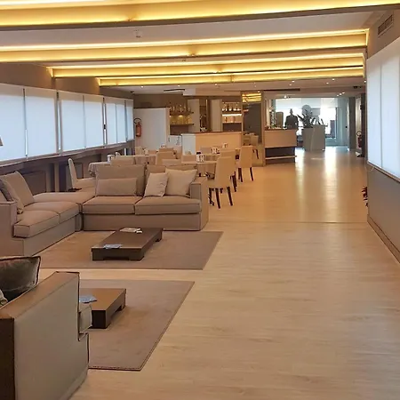 Welcome Hotel 3*