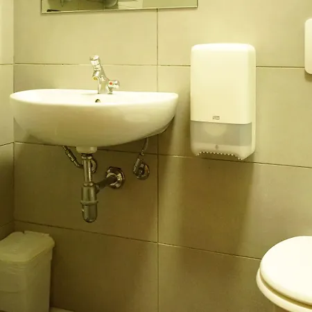Hostel Aig Piero Rotta