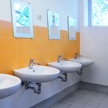 Hostel Aig Piero Rotta Milan