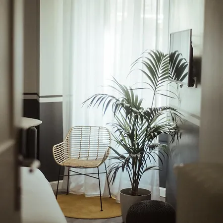 Maison d'hôtes Cà Bèla - Porta Romana 4*