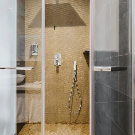 아파트호텔 몬테나폴레오네 스위트