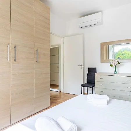 Joivy Adorable Flat With Balcony Lejlighed *