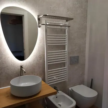 La Bed & Breakfast 4*