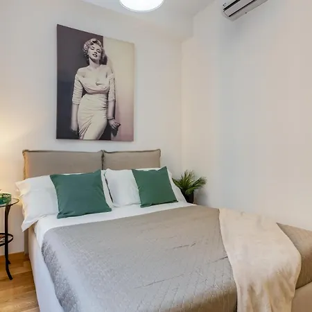 Easylife - - Galleria Buenos Aires 9- Duomo * Milano