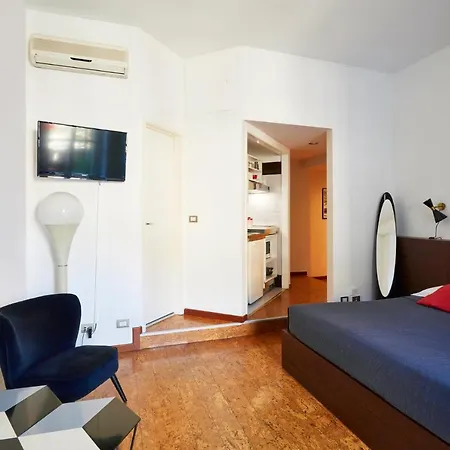 Stellar 70 Style Studio With Terrace-heart Of * Milano