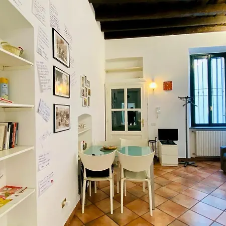 Sweet Navigli S1 ミラノ