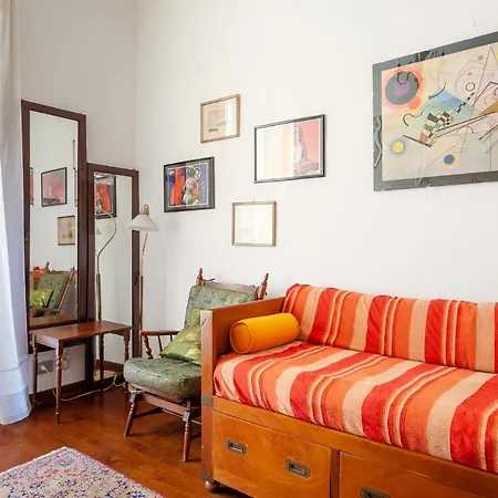 Apartment Bronzetti - Di Charme Centro Milan