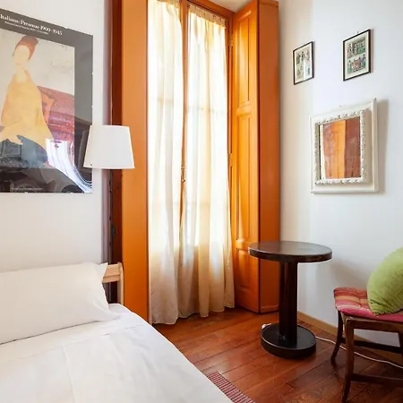 Apartment Bronzetti - Di Charme Centro