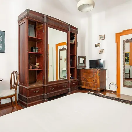 Bronzetti - Di Charme Centro Apartment Milan