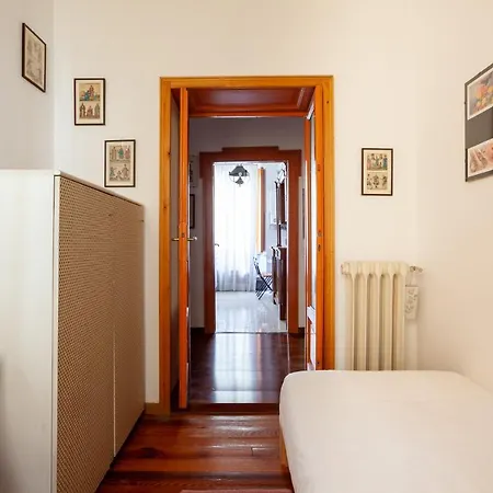 Apartment Bronzetti - Di Charme Centro *