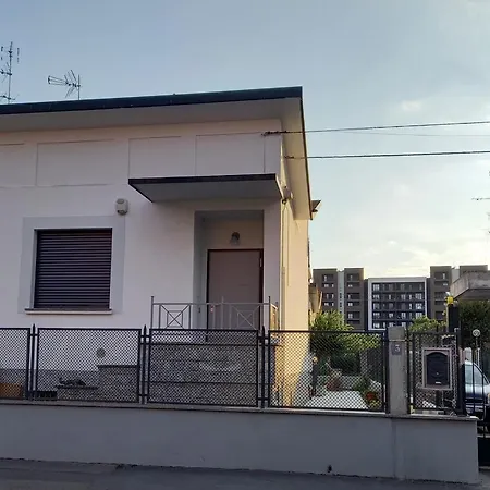 Guest house Villino Liber Milan