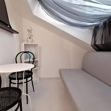 Appartement Mercanti Attic Version *