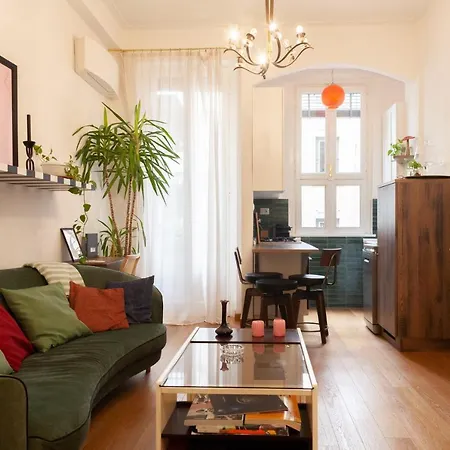Apartment Uberti 31 - Di Charme In Palazzo D'epoca