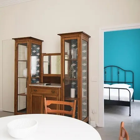 Apartment Youhosty - Napoli 4
