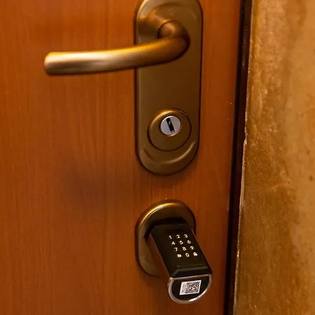 Biancospini 13 - Flower District Apartment